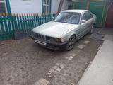 BMW 520 1991 года за 900 000 тг. в Астана – фото 2