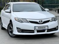 Toyota Camry 2014 годаүшін8 250 000 тг. в Алматы