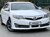 Toyota Camry 2014 годаүшін8 250 000 тг. в Алматы