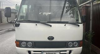 Toyota  Coaster 2001 года за 8 700 724 тг. в Алматы