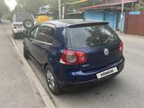 Volkswagen Golf 2005 года за 3 000 000 тг. в Алматы – фото 2