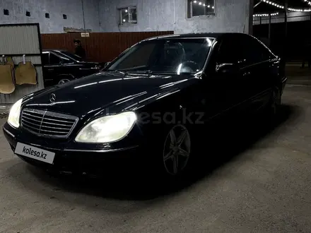 Mercedes-Benz S 320 2002 года за 4 400 000 тг. в Жанакорган – фото 3