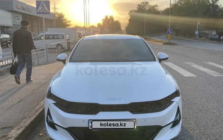 Kia K5 2023 годаfor16 500 000 тг. в Алматы