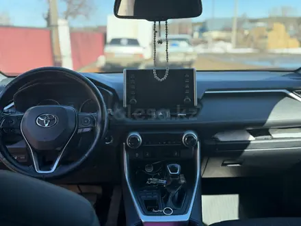 Toyota RAV4 2020 года за 13 500 000 тг. в Астана – фото 12