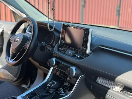 Toyota RAV4 2020 года за 13 500 000 тг. в Астана – фото 10