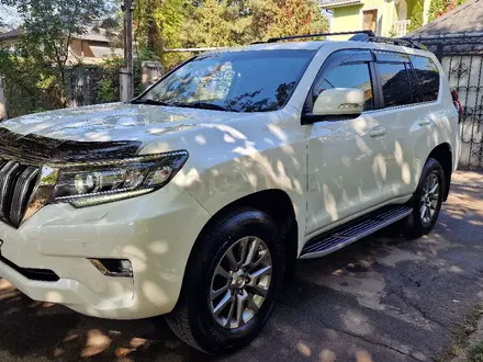 Toyota Land Cruiser Prado 2018 года за 26 400 000 тг. в Алматы – фото 20