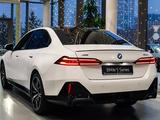 BMW 530 XDrive 2025 года за 56 386 796 тг. в Астана – фото 3