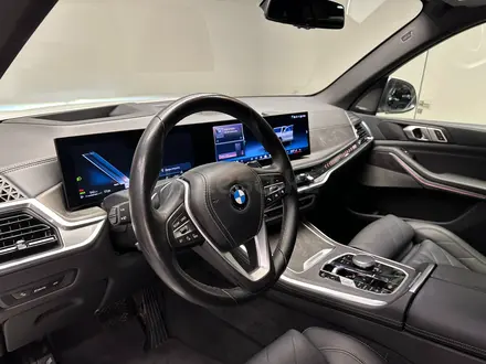 BMW X5 XDrive 40i 2023 года за 37 999 000 тг. в Алматы – фото 19