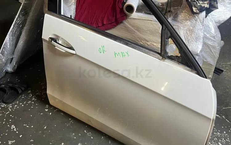 Дверь задняя E350 W212 за 10 000 тг. в Алматы