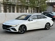 Hyundai Elantra, 2023