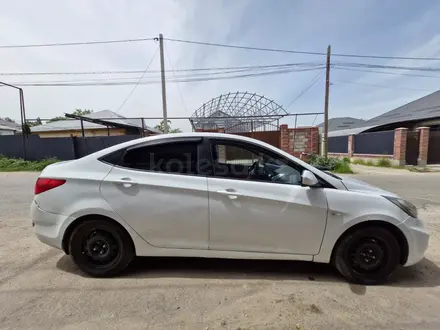 Hyundai Accent 2013 годаүшін3 100 000 тг. в Алматы – фото 4