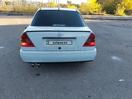 Mercedes-Benz C 200 1994 года за 2 200 000 тг. в Астана – фото 6