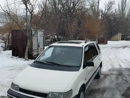 Mitsubishi Space Wagon 1993 года за 1 300 000 тг. в Есик – фото 3