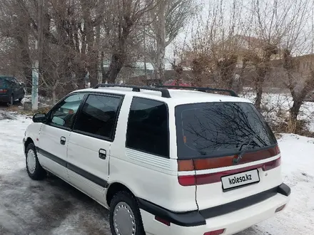 Mitsubishi Space Wagon 1993 года за 1 300 000 тг. в Есик – фото 5