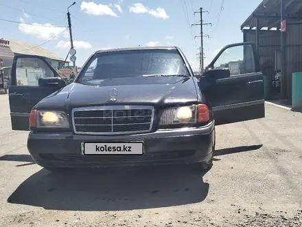 Mercedes-Benz C 180 1993 года за 1 100 000 тг. в Тараз
