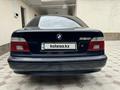 BMW 523 1999 года за 3 800 000 тг. в Шу – фото 5