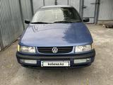 Volkswagen Passat 1996 годаfor1 830 000 тг. в Алматы