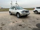 Lexus RX 300 2001 года за 7 000 000 тг. в Алматы – фото 2