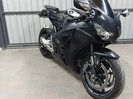 Honda  CBR 1000 RR/RA Fireblade 2008 года за 4 500 000 тг. в Алматы