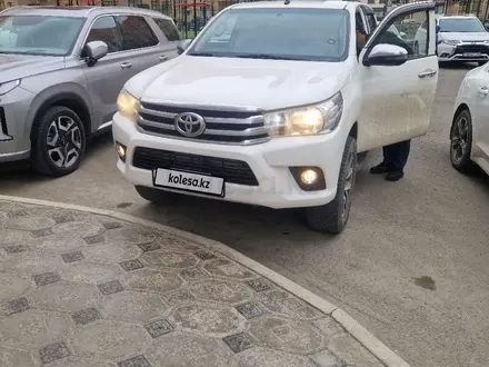 Toyota Hilux 2018 года за 14 900 000 тг. в Атырау – фото 3