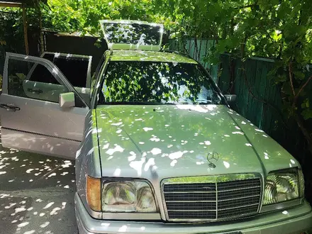 Mercedes-Benz E 280 1996 года за 3 200 000 тг. в Алматы – фото 2