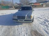 Mercedes-Benz E 220 1993 годаүшін1 800 000 тг. в Мерке – фото 2