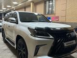 Lexus LX 570 2018 года за 54 500 000 тг. в Алматы – фото 2