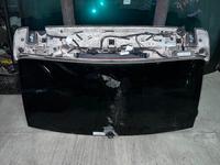 Стекло крышки багажника Porsche Cayenne за 45 000 тг. в Шымкент