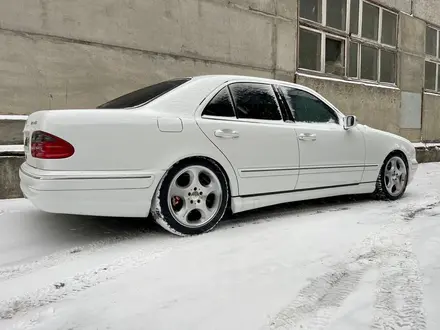 Mercedes-Benz E 55 AMG 2000 года за 7 500 000 тг. в Алматы – фото 3