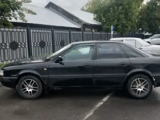 Audi 80
