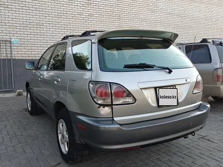 Lexus RX 300 2003 года за 4 500 000 тг. в Актобе – фото 3