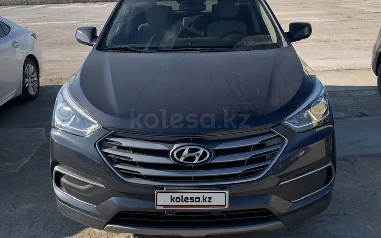 Hyundai Santa Fe 2017 годаүшін8 500 000 тг. в Актау