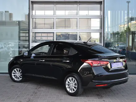 Hyundai Accent 2021 года за 7 290 000 тг. в Астана – фото 3