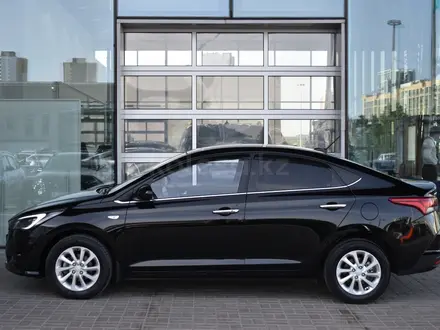 Hyundai Accent 2021 года за 7 290 000 тг. в Астана – фото 2