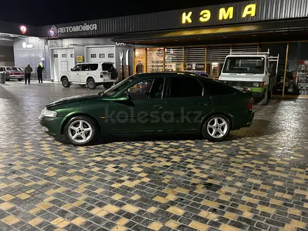 Opel Vectra 1995 года за 1 200 000 тг. в Тараз – фото 3