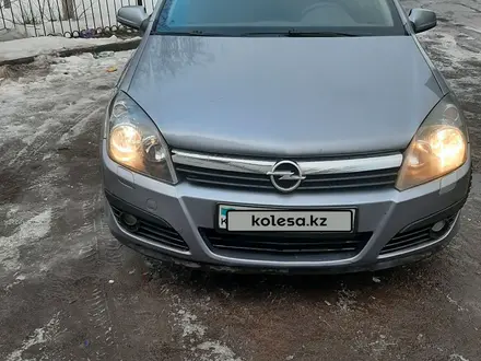 Opel Astra 2006 года за 2 800 000 тг. в Астана – фото 9