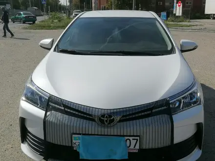 Toyota Corolla 2018 года за 8 150 000 тг. в Аксай