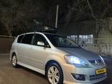 Toyota Ipsum 2004 года за 4 500 000 тг. в Алматы – фото 2