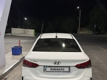 Hyundai Accent 2021 года за 6 700 000 тг. в Шымкент – фото 4