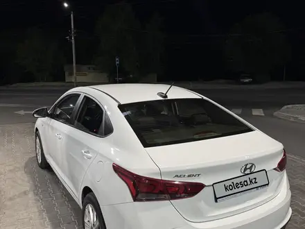Hyundai Accent 2021 года за 6 700 000 тг. в Шымкент – фото 5