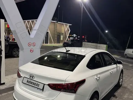 Hyundai Accent 2021 года за 6 700 000 тг. в Шымкент – фото 6