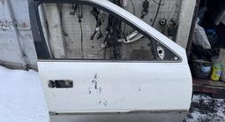 Передний правый дверь на Toyota Camry 20-25 за 15 000 тг. в Алматы
