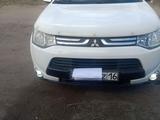 Mitsubishi Outlander 2012 года за 6 300 000 тг. в Семей