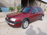 Volkswagen Golf 1994 годаүшін1 300 000 тг. в Сарыагаш