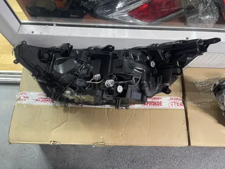 Rav4 Full Led фары от полной комплектации оригинал состояние новых фар за 350 000 тг. в Алматы – фото 7