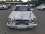 Mercedes-Benz E 200 1999 года за 2 500 000 тг. в Астана