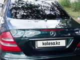 Mercedes-Benz E 320 2003 года за 4 500 000 тг. в Астана – фото 2