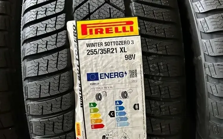 PIRELLI winter Sotozero lll 255/35 R21 V 285/30 R21 Mercedes 223 за 425 000 тг. в Алматы