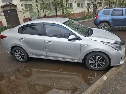 Kia Rio 2019 года за 6 700 000 тг. в Астана – фото 4
