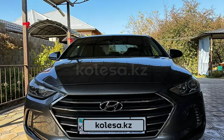 Hyundai Elantra 2018 годаfor8 100 000 тг. в Шымкент